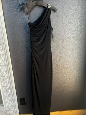 Ralph Lauren Black One-Shoulder Draped Evening Gown with Shoulder Accent